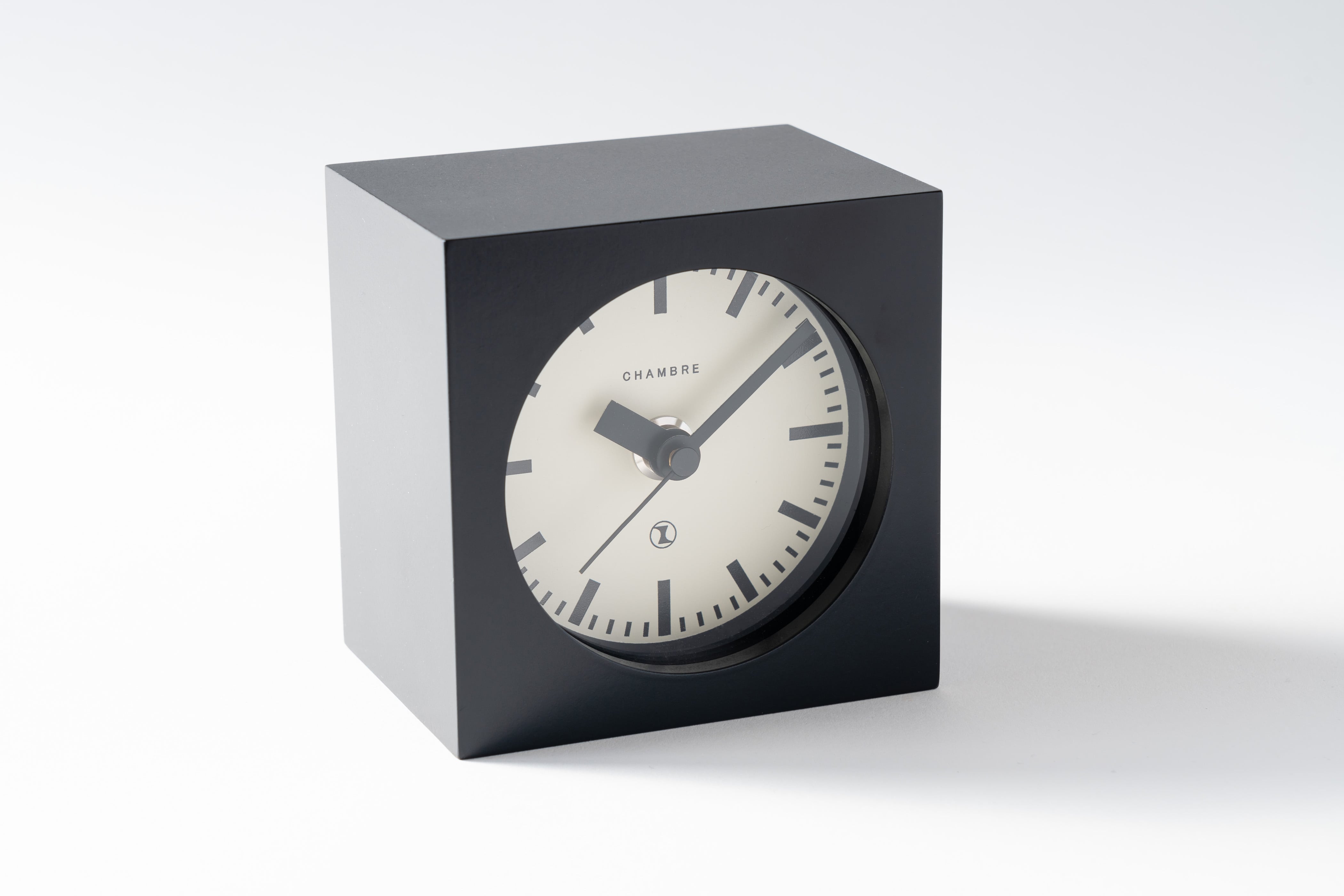 ef816fba3235b4bc8e43f56ebc1e04