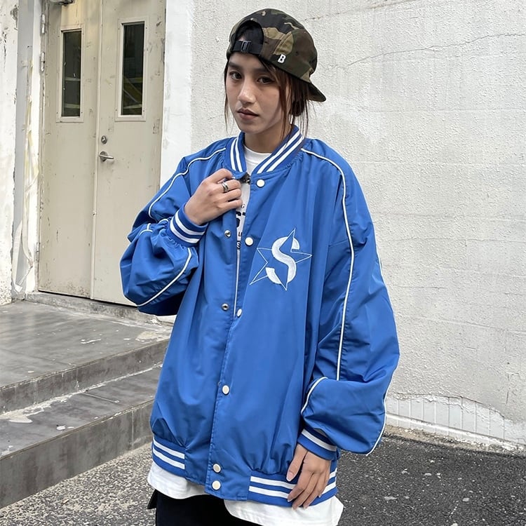 トップス ユニセックスアルファベット野球ユニフォームメンズとレディースのルーズジャケット j Yochico 独自のストリートトレンドを定義づけましょう