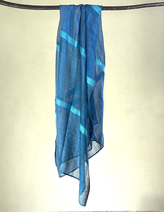 絹・絹手紡ぎ真綿からみ織り布　～ネイビーブルー～　Silk leno weaving cloth with hand spinning floss silk (scarf) ～navy blue～
