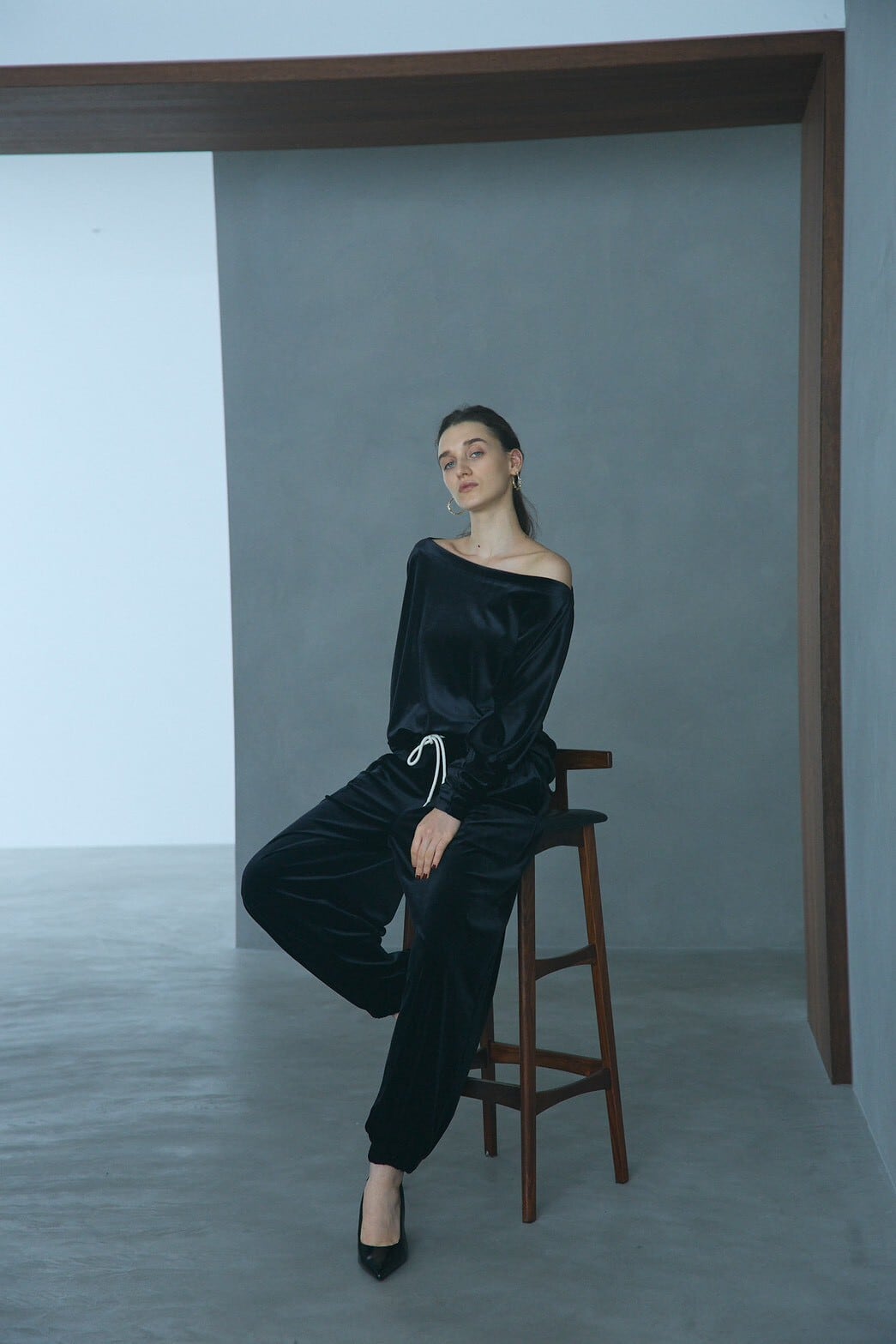 ベロアパンツ Silvie ブラック | Cygne