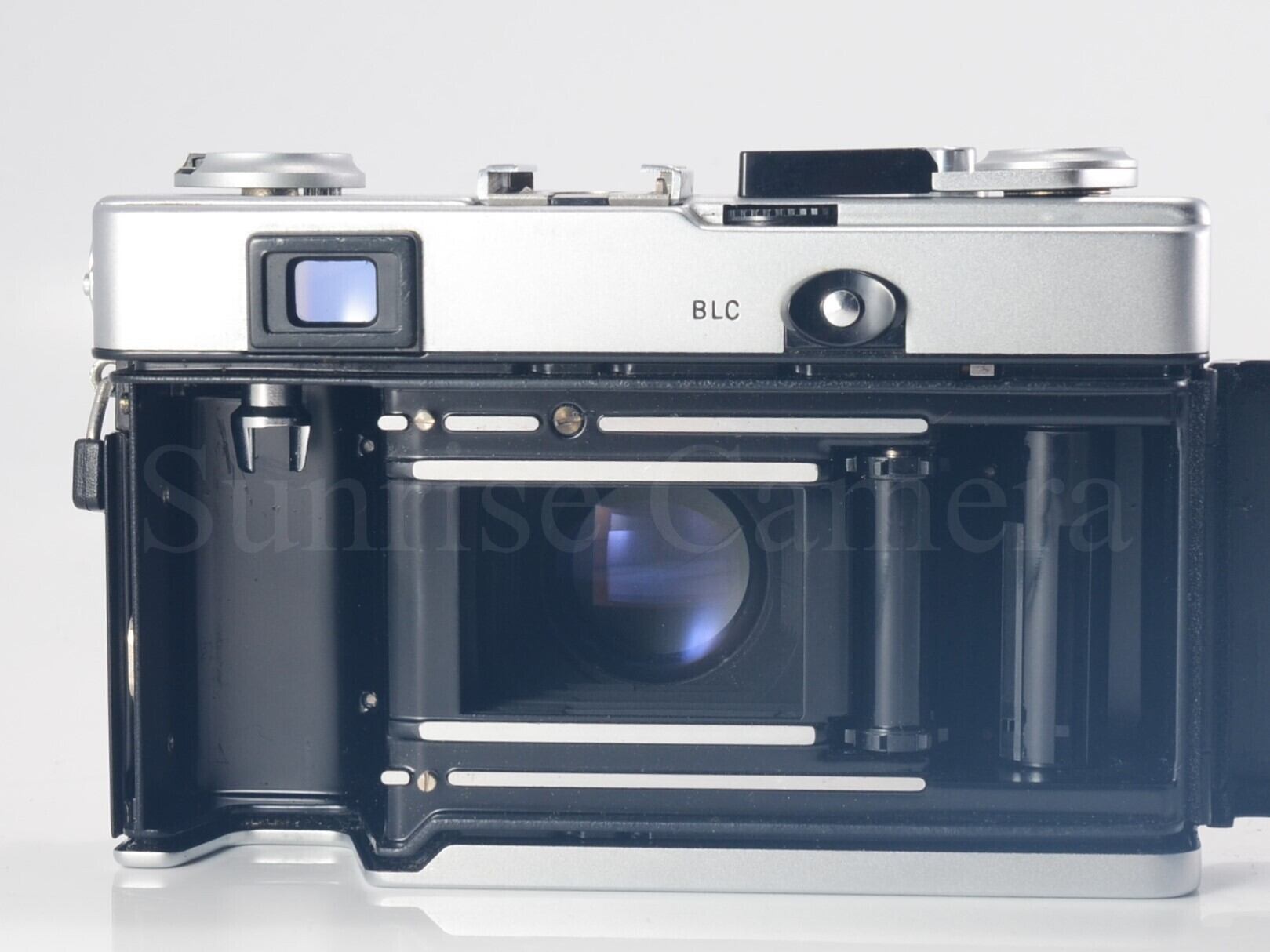 olympus 35DC フィルムカメラ 名機 美品 完動品 ◉ Olympus 35DC フィルムカメラ OLYMPUS 35DC / F.Zuiko 40mm