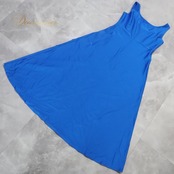 フラダンス 衣装 ワンピース ドレス ブルー系 ノースリーブ ワンカラー シンプル 無地 かわいい 光沢感 上品 華やか 鮮やか 明るい ひらひら ハワイアン アロハ フラ ダンス レッスン 練習 青 水色 シンプルデザイン おしゃれ 軽やか