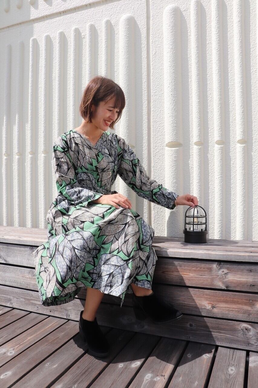 archivio - coco 中古 アルチビオ archivio レディース ワンピース 40(L) 薄ベージュ 半袖 ダブルジップ ウィンド素材 中古 レディース アルチビオ archivio セットアップ 36(S) 白