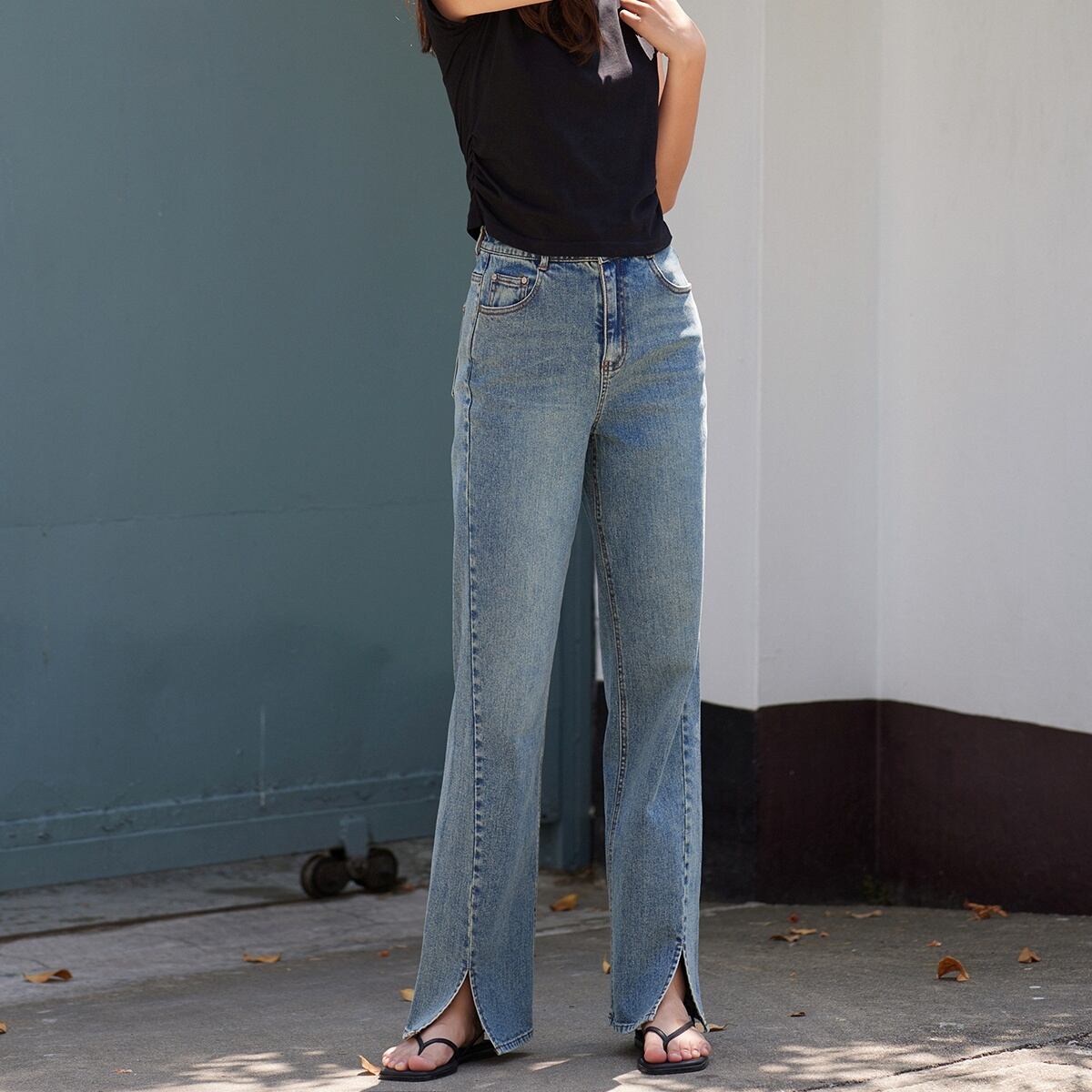 slit stretch jeans