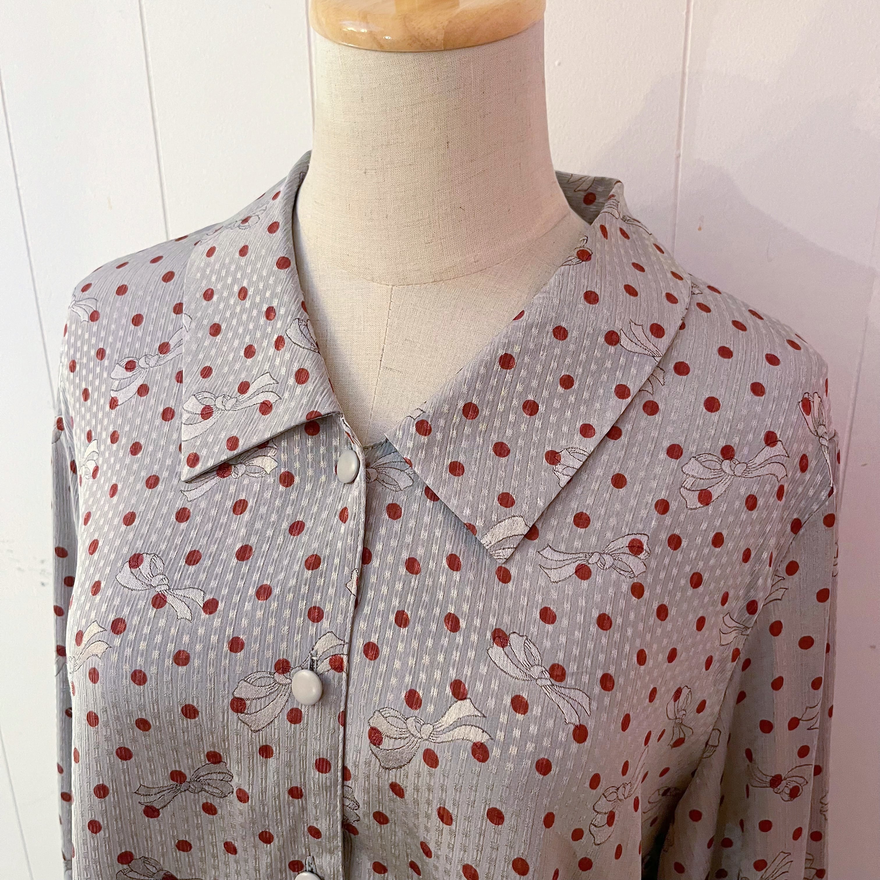silver ribbon dot blouse