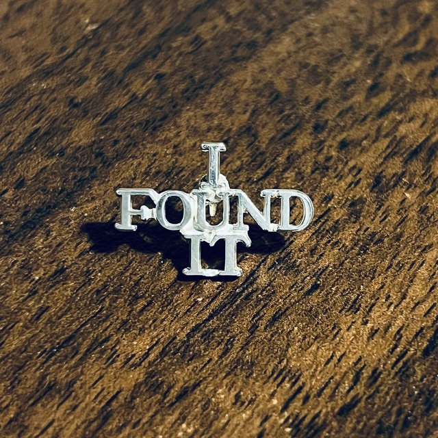 VINTAGE TIFFANY & CO. "I FOUND IT" Pin Badge Sterling Silver Deadstock | ヴィンテージ ティファニー "I FOUND IT" ピン バッジ スターリング シルバー デッドストック