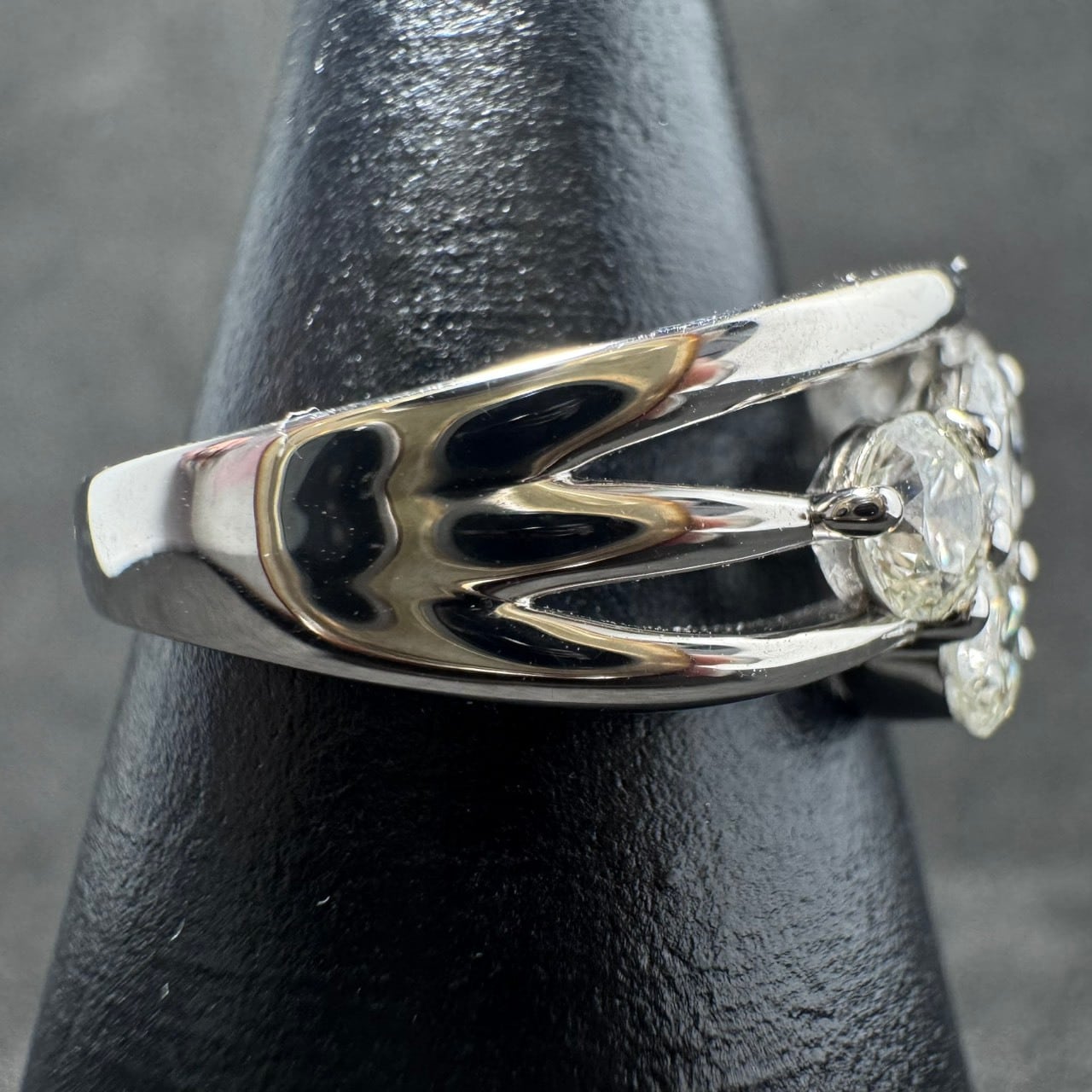 Pt900 2.237ct ダイヤモンド クラスター リング | カオキ | 日本最大級