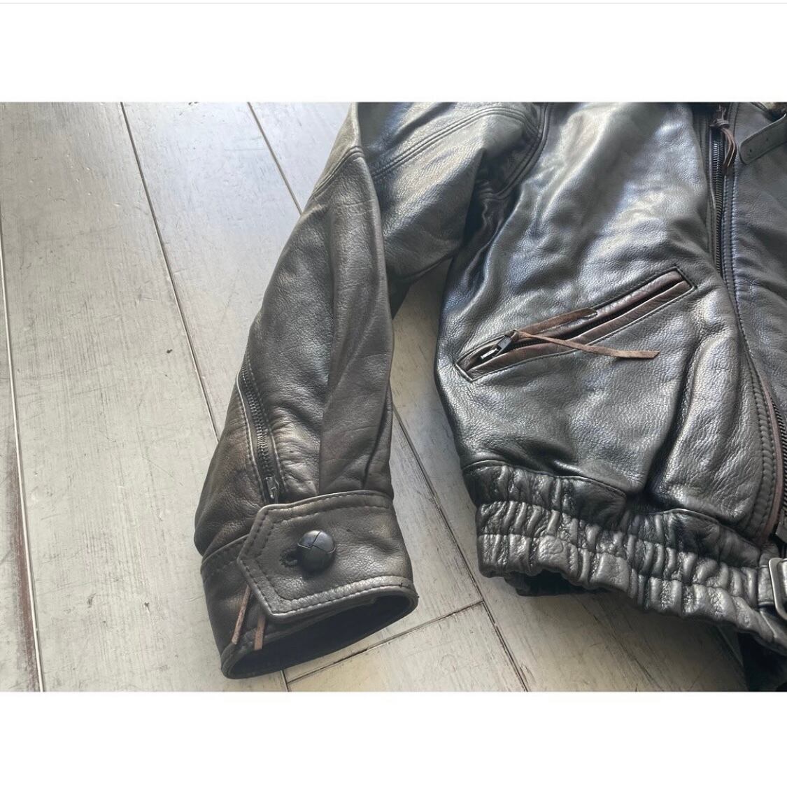 EMPORIO ARMANI- 90's bomber leather jacket | Pay ID
