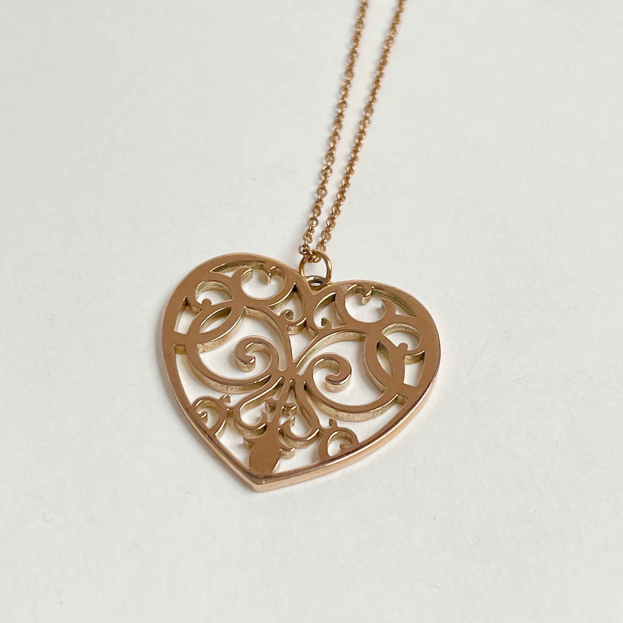 625 ティファニー エンチャントハート ネックレス ルベドメタル | LiLi 