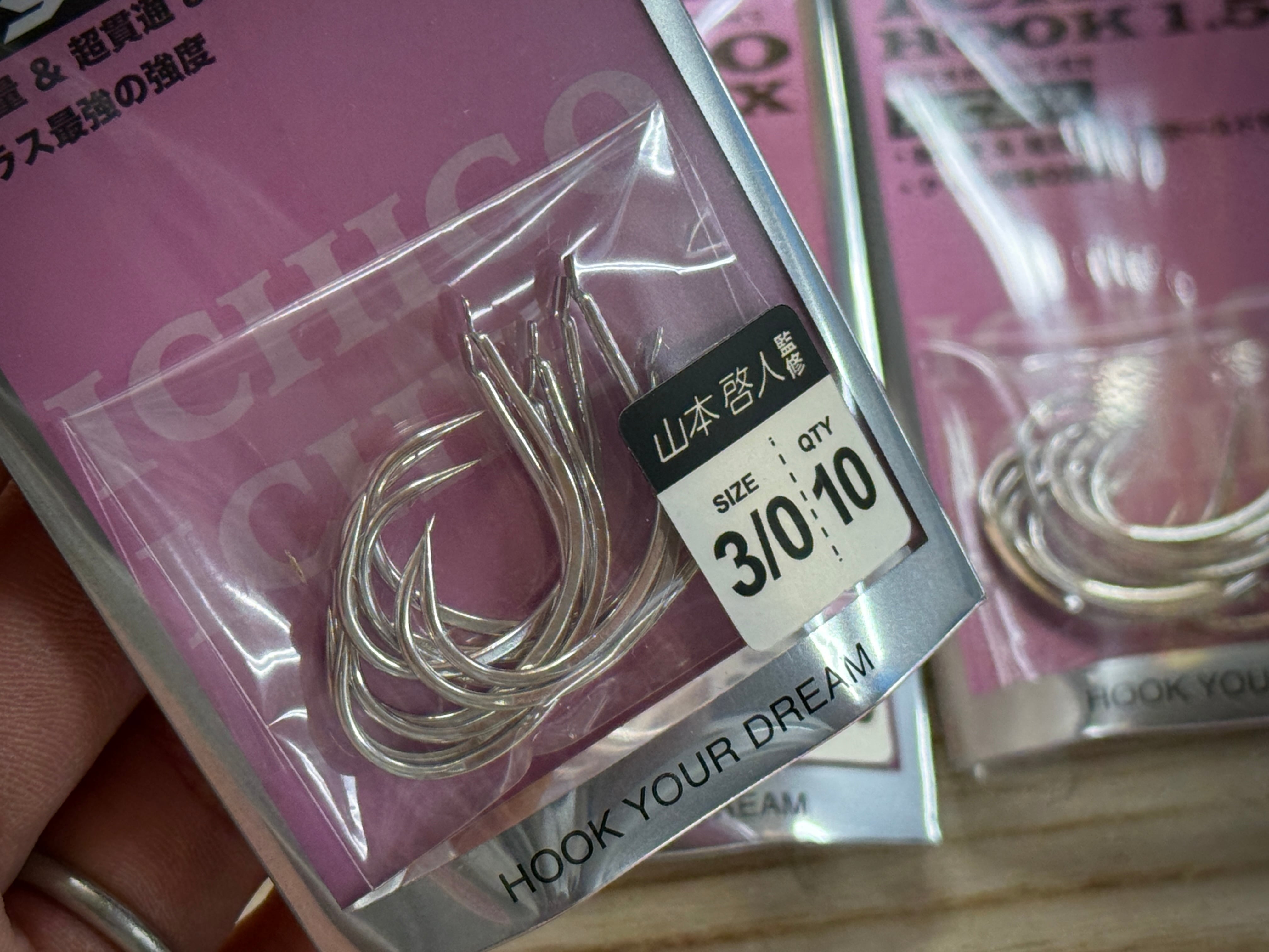 BKK ICHIGO HOOK 1.5X【バラ針 10本入】 | Fishing Tackle BLUE MARLIN