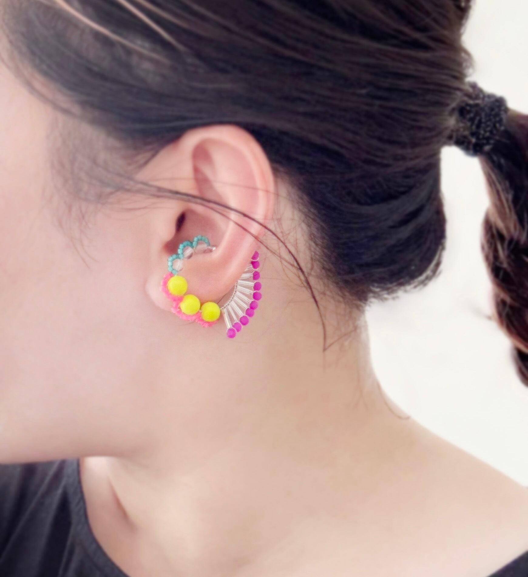 ＜Rollo～イロヅクビジュー～＞イヤーカフ『 ハミングバード/hummingbird 』<NEON/YELLOW(26)>