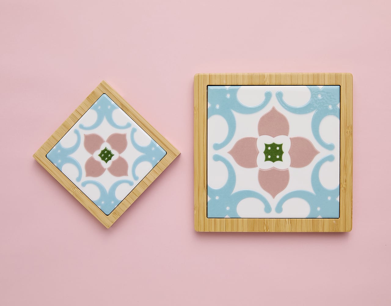 ef97a02f74dfce3306cc21d5b251de