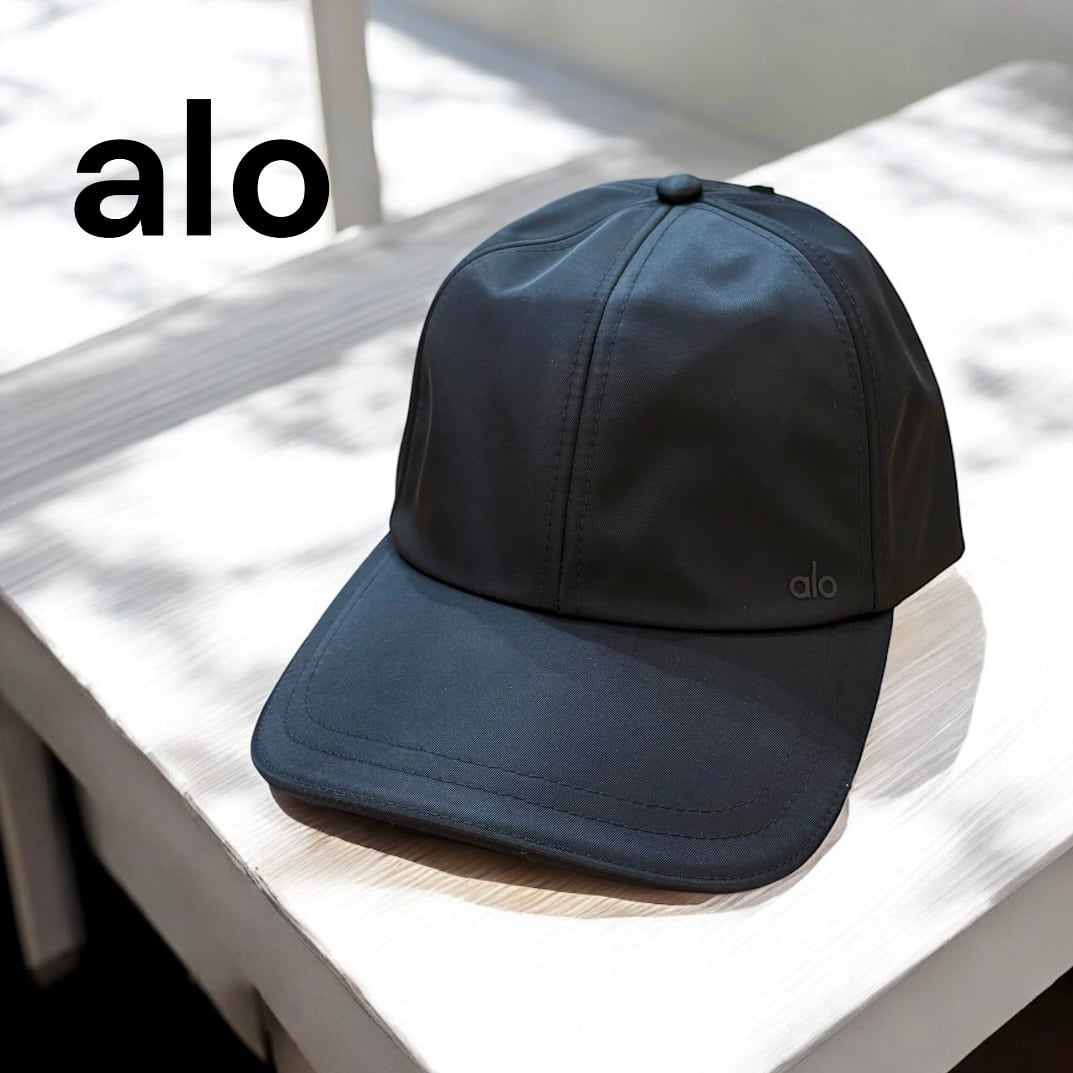 新品　Alo Satin Off-Duty キャップ　黒　サテン alo】【Satin Off‐ Duty Cap】サテン キャップ ハット ブラック ロゴ