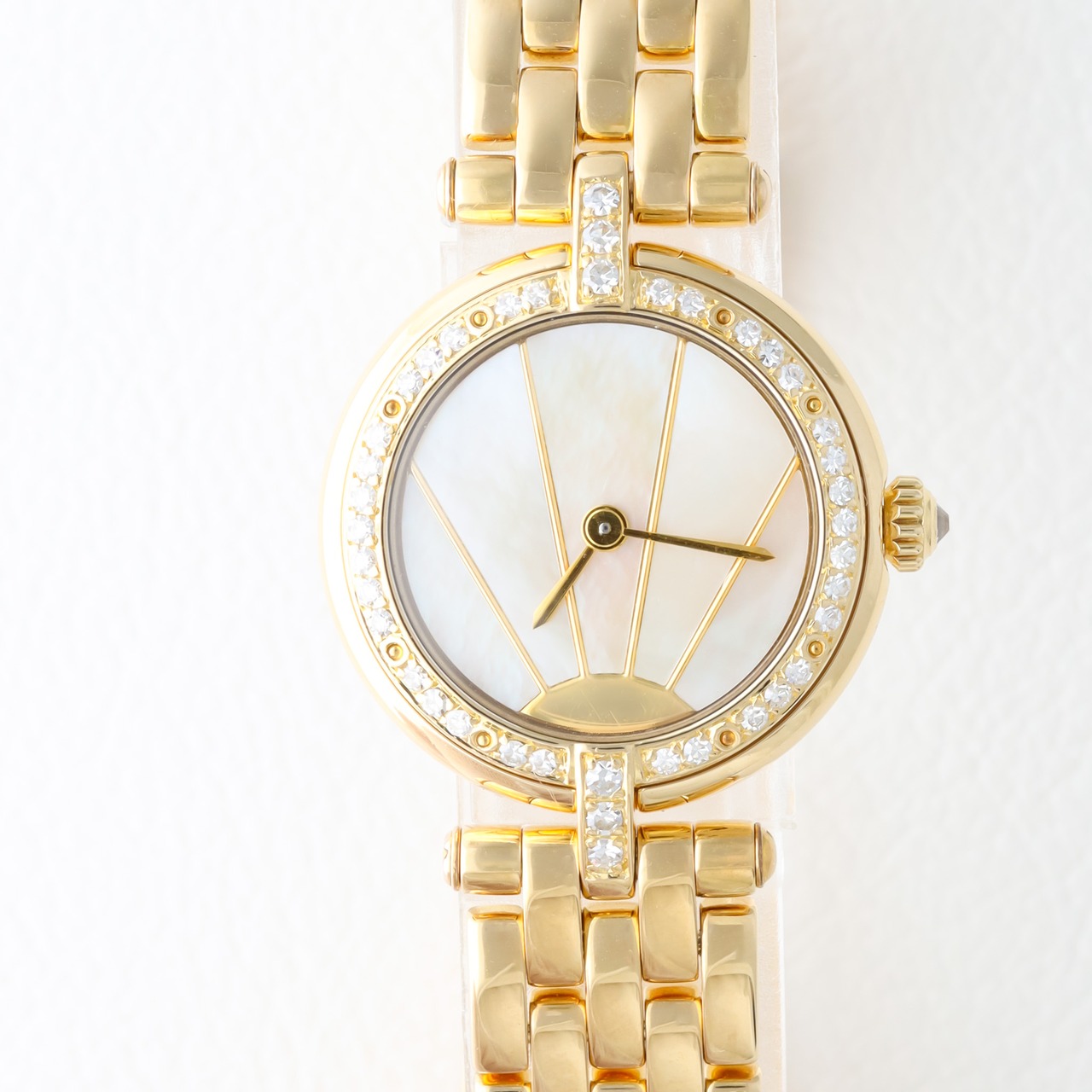 カルティエ パンテール ラウンド SM ゴールド 純正ダイヤモンド シェル文字盤