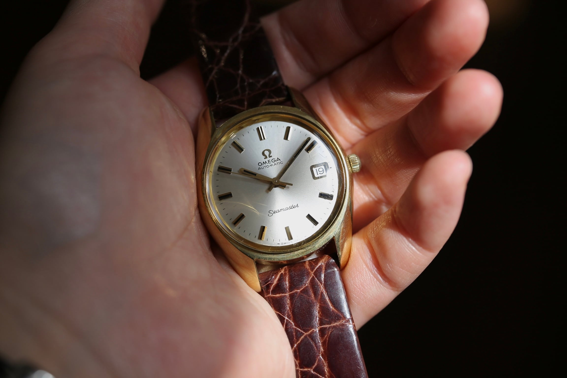 OMEGA】1969年製 シーマスターデイト ストリームラインケース 金張り