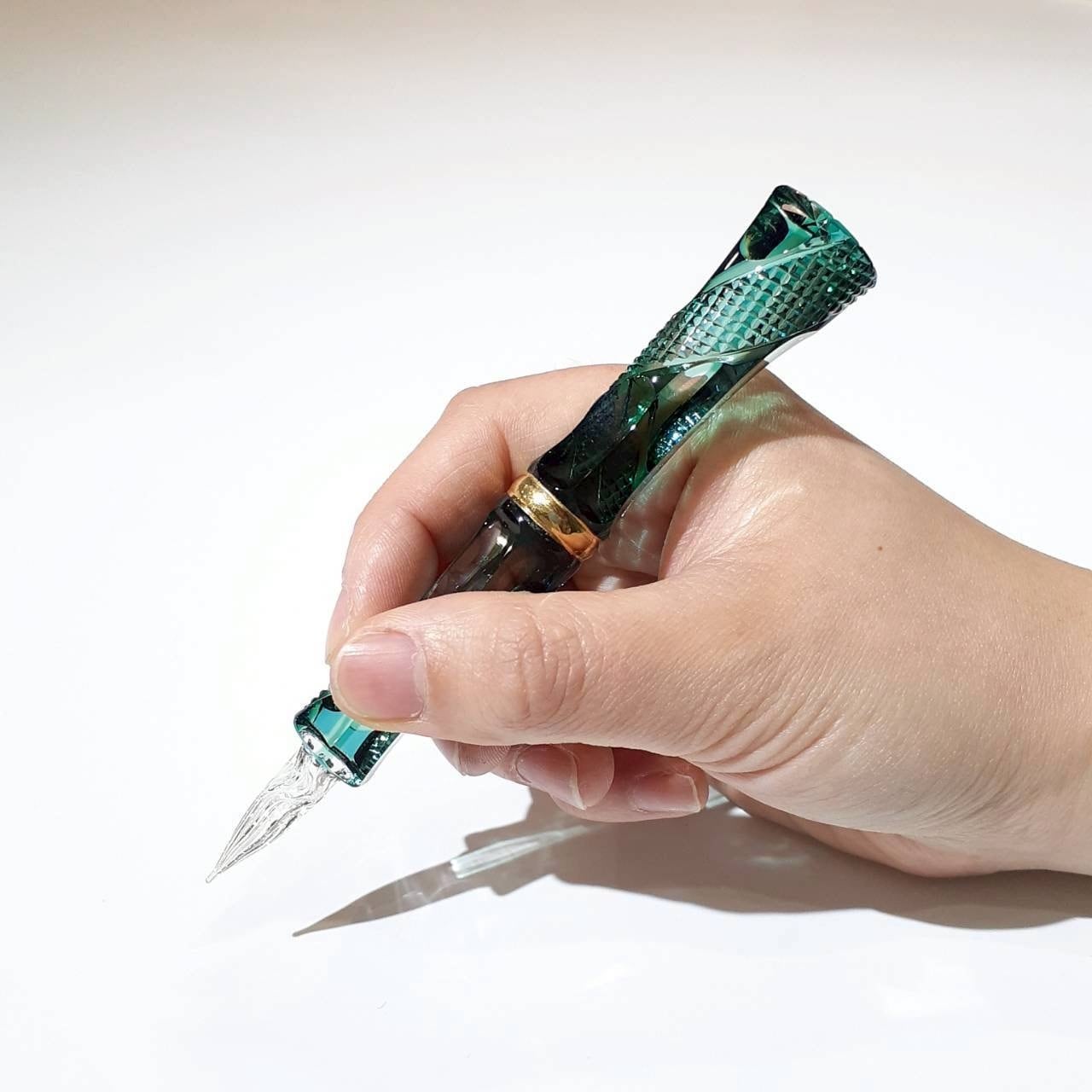 TAKETORI 羽衣 夜気 | Glass Studio TooS