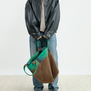 Contrast Check Canvas Tote T3975