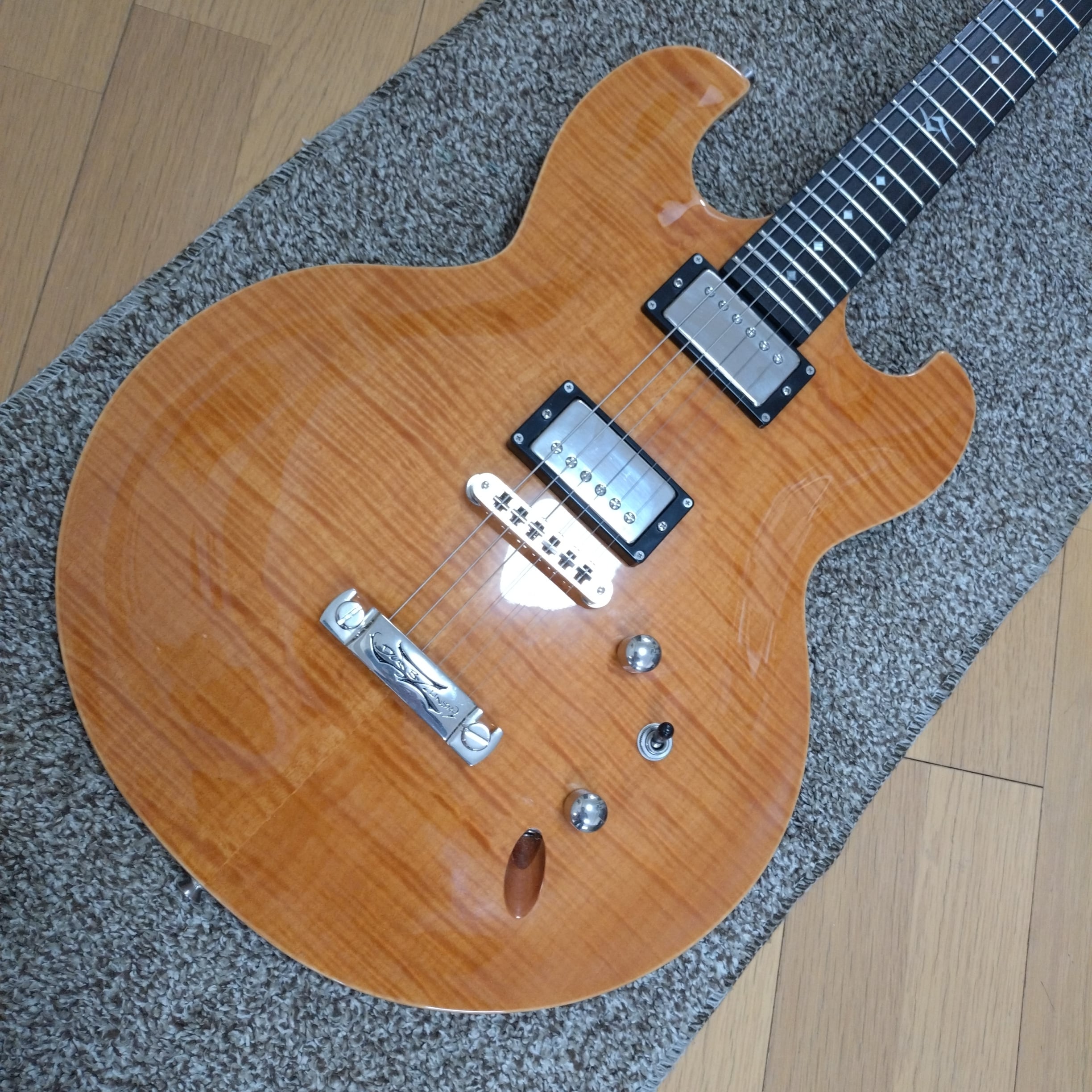 DBZ guitars Imperial チェンバー？セミアコ？ | 川崎楽器【楽器