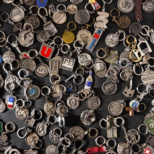 主にメタル 113個  フレンチ キーホルダー フランス 雑貨 ヴィンテージ  2511019