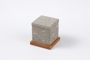 石の小箱
