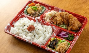 鶏の唐揚げ弁当