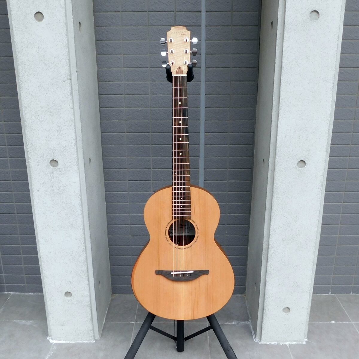 新品・決算特価】Sheeran by Lowden シーランバイローデン W-03