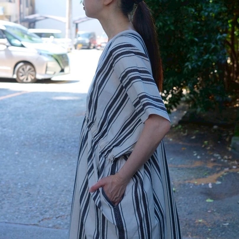 WONDER FULL LIFE(ワンダフルライフ) NEO KAFTAN DRESS native stripe