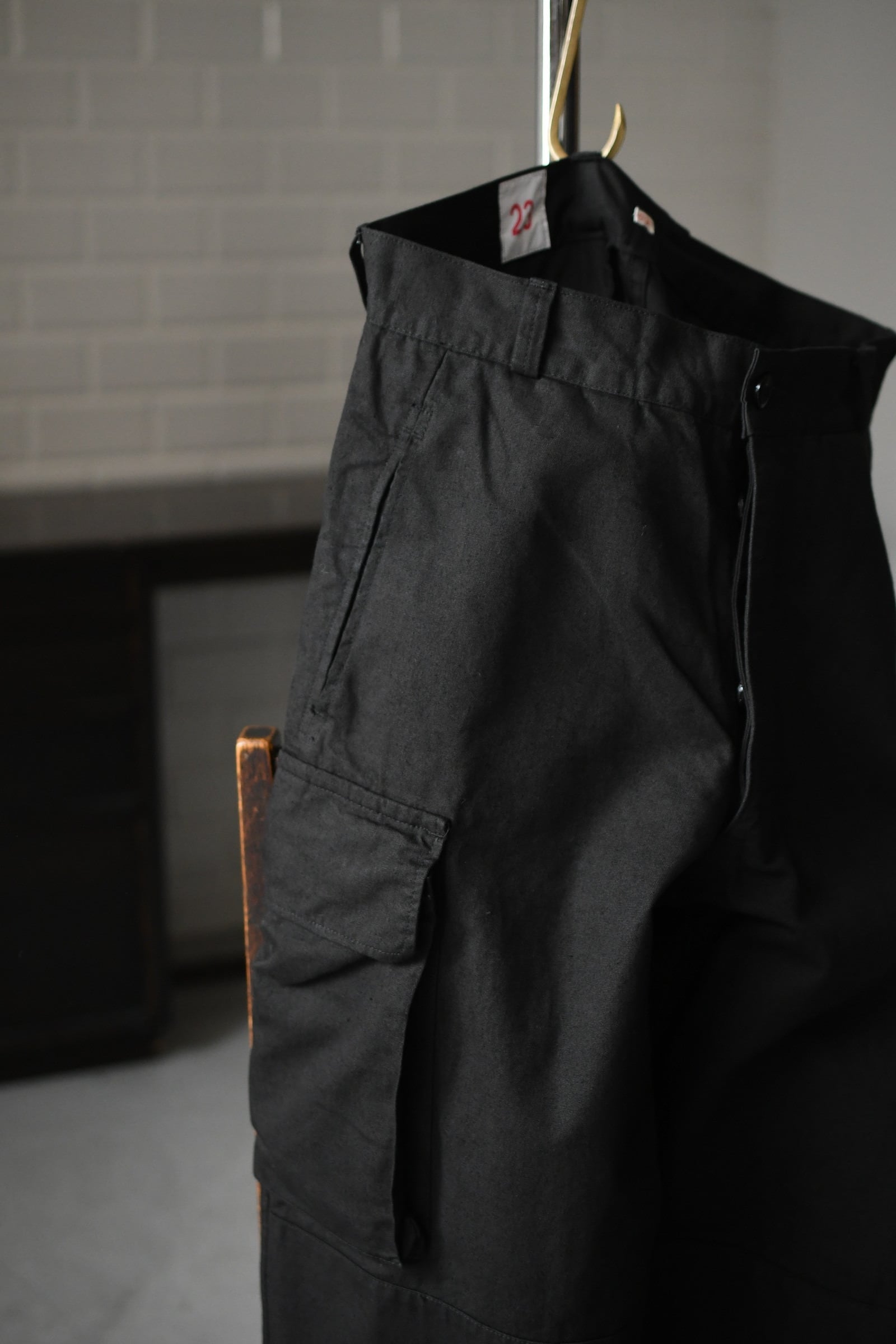 OUTIL / PANTALON BLESLE (Black) | nariwai