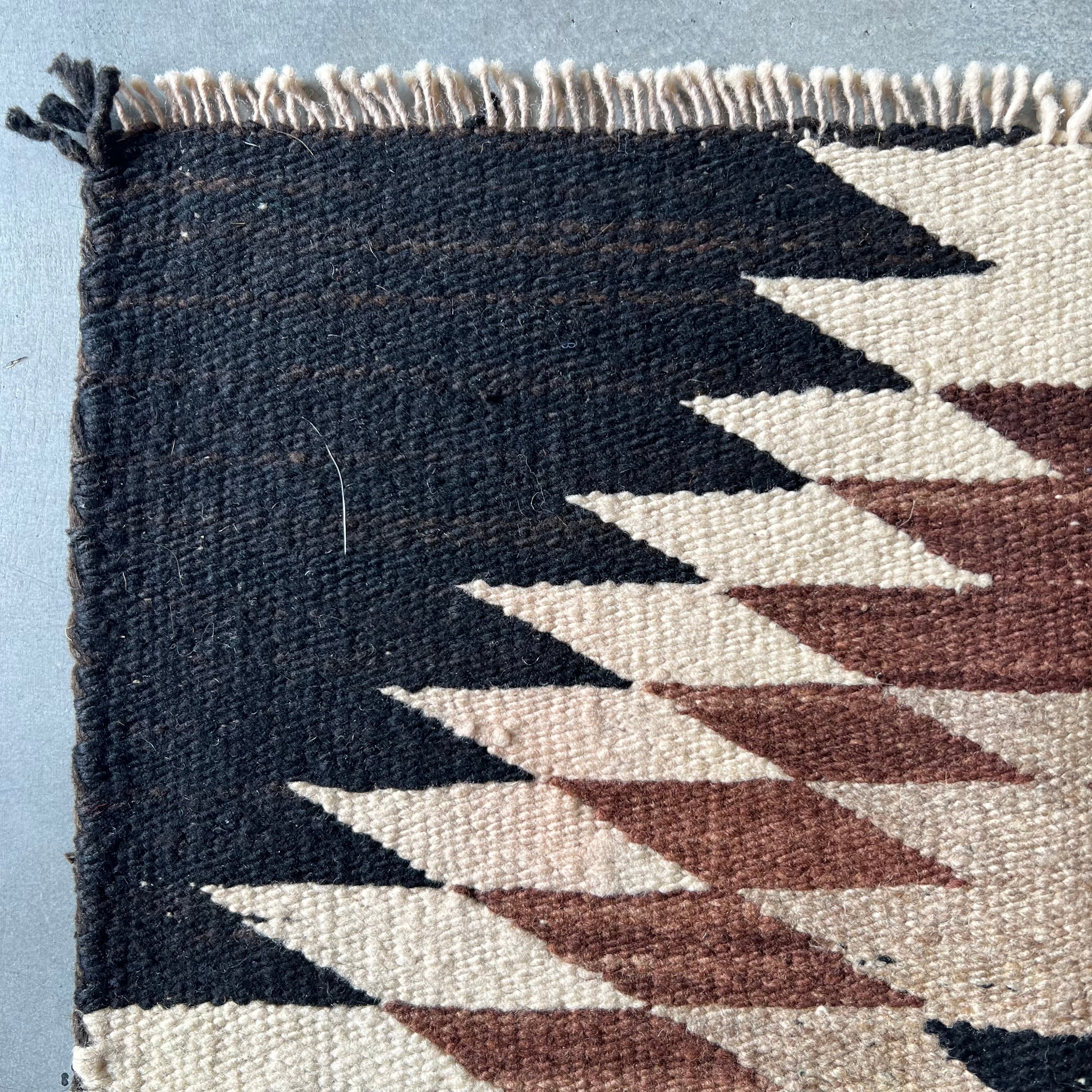 navajo rug vintage ナバホ ラグ 1950s-60s NAVAJO RUG | BUFF STOCK YARD