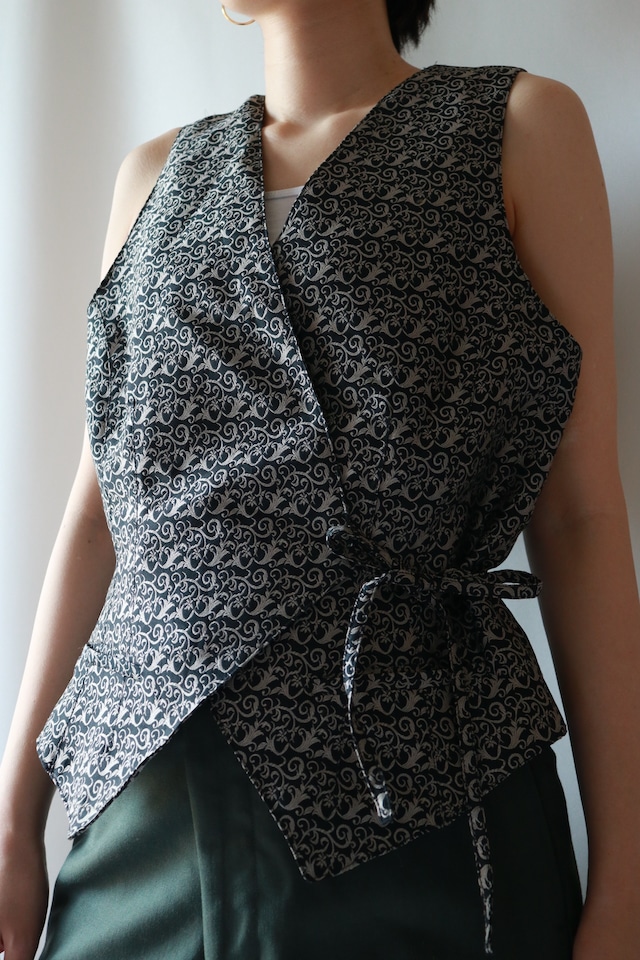 Vintage GAP pattern design vest