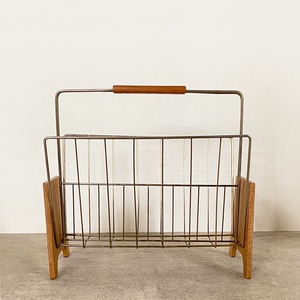 Magazine rack / OH026