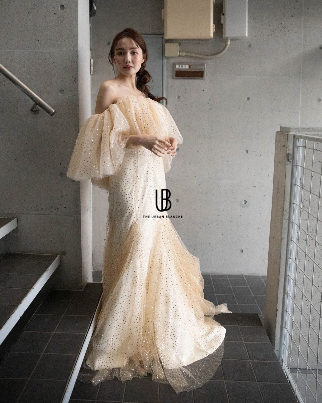 NEW ARRIVAL CD76】 新作入荷 /カラードレス ウェディングドレス 挙式