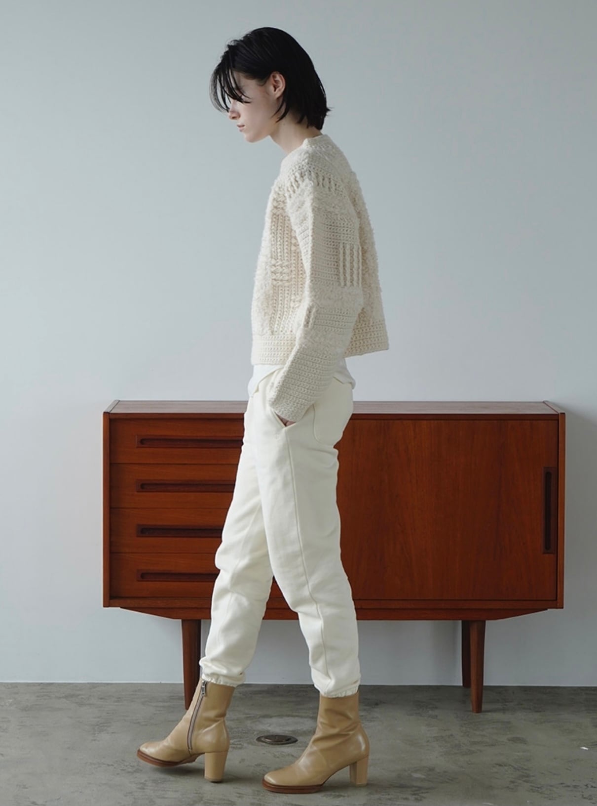 さがプラス CLANE CHECK HAND KNIT サイズ1の - 【CLANE クラネ】WIDE のサイズを - comoarabia.sa