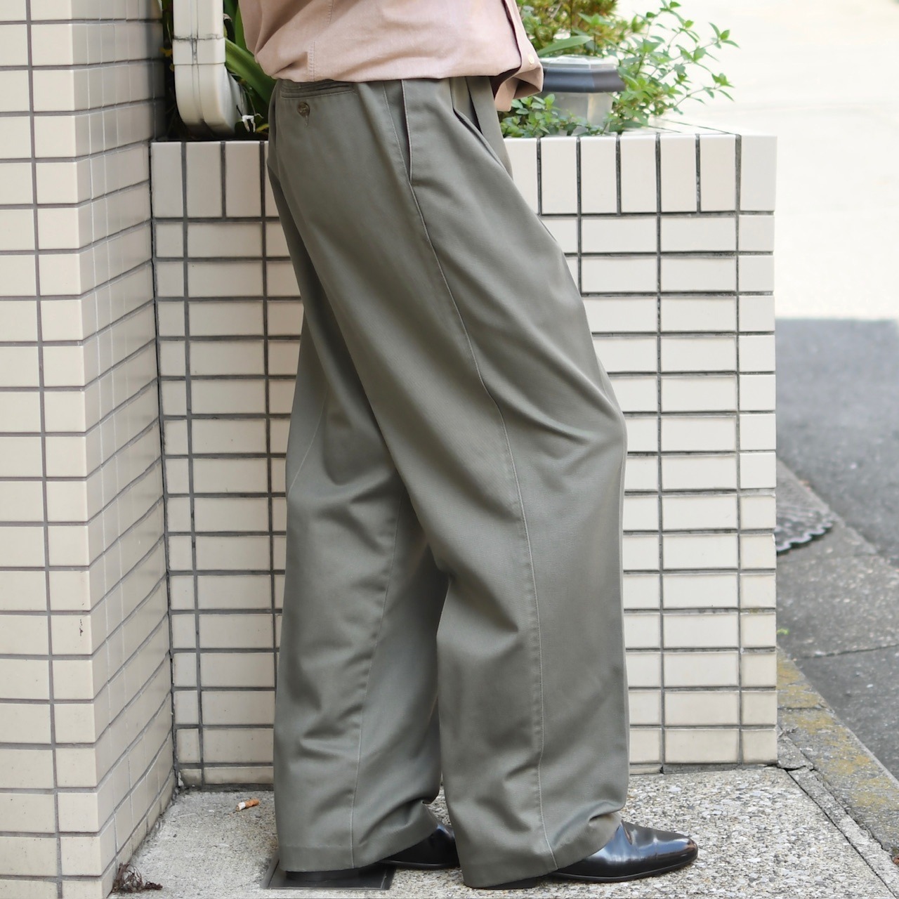 Dockers 2tuck chino pants khaki