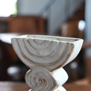 OluNoA / フラワーベース〈 花瓶・花器・一輪挿し・陶器・インテリア・置物 〉