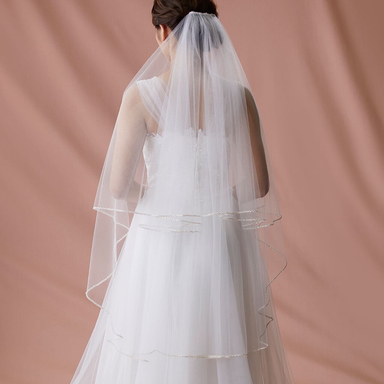 ウエディングベール ショート 繊細なビーズ刺繍ベール V3036-1