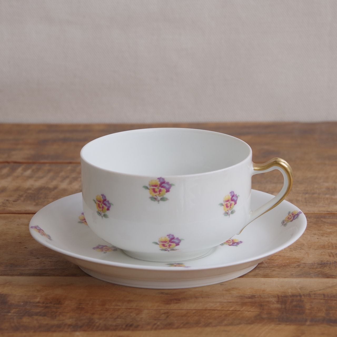 efaf9e5f84f1f129fda00e47874328