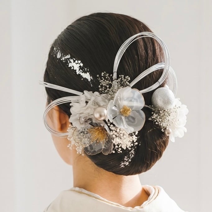 A653 シルバー クリアブロッサム 水引アレンジ ドライフラワー 髪飾り 成人式 卒業式 振袖 結婚式 袴