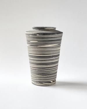 Black and white neriage vase #1
