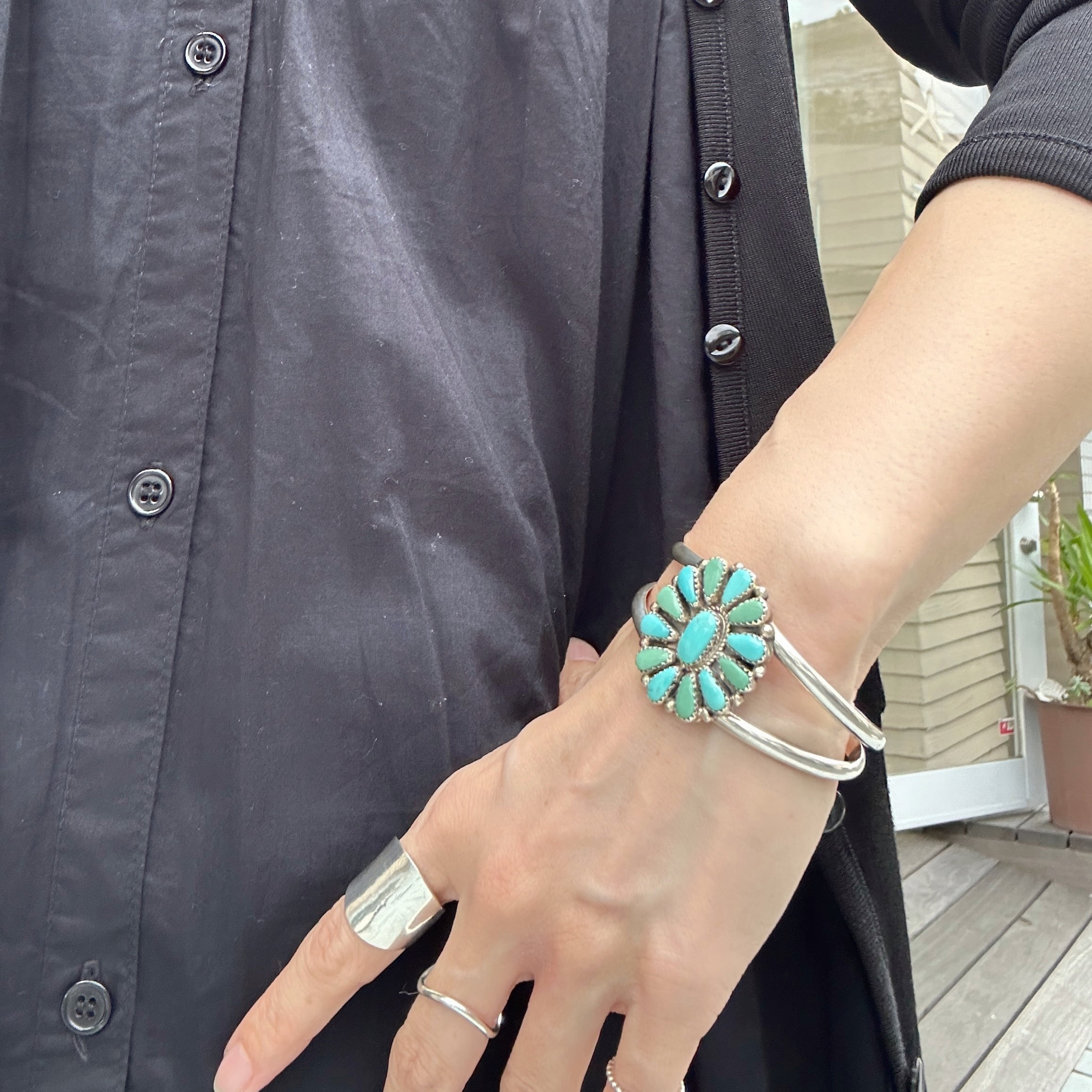 Indian Jewelry 》 【一点物再入荷】ターコイズ フラワー バングル