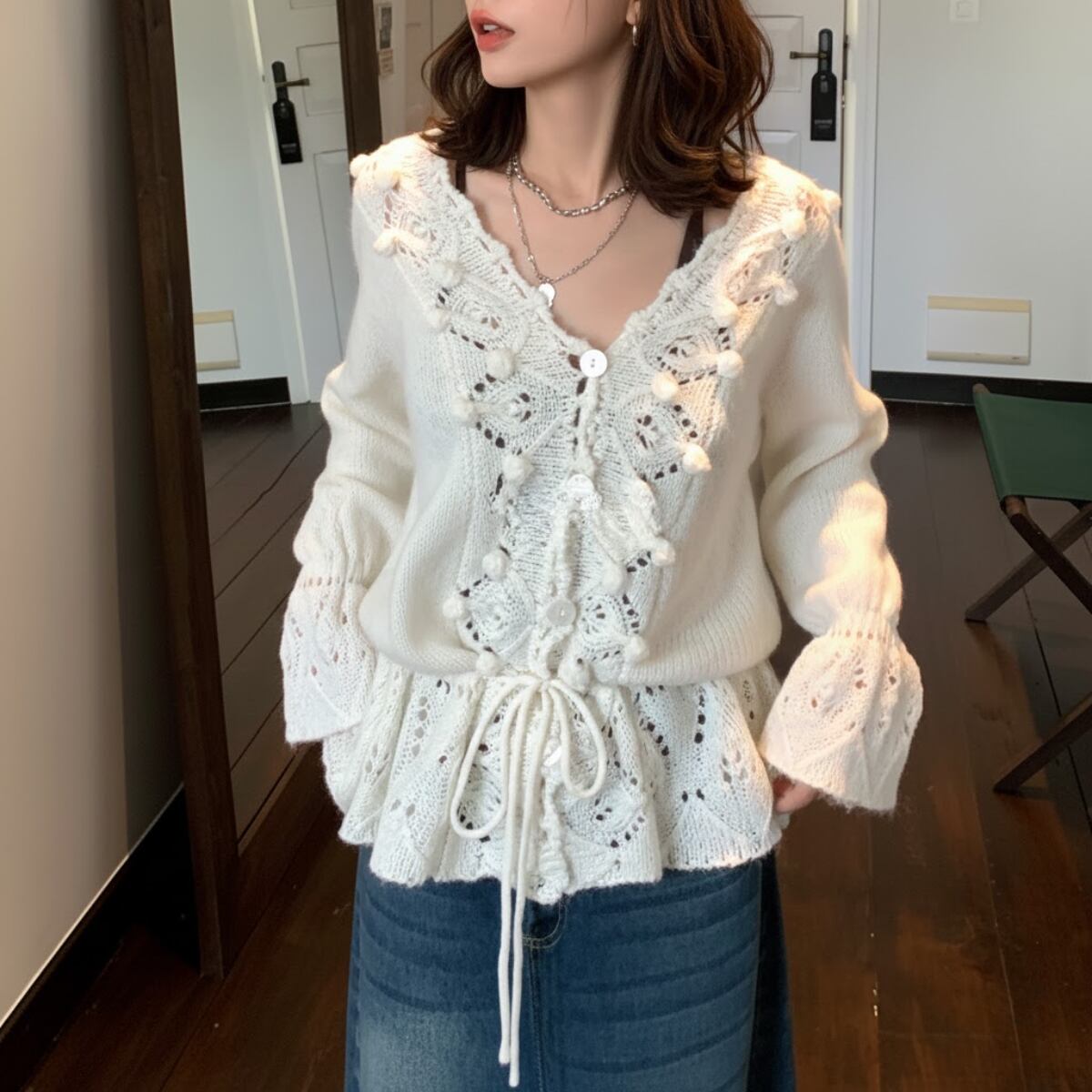 V-Neck Open-Knit Peplum Sweater ch0278