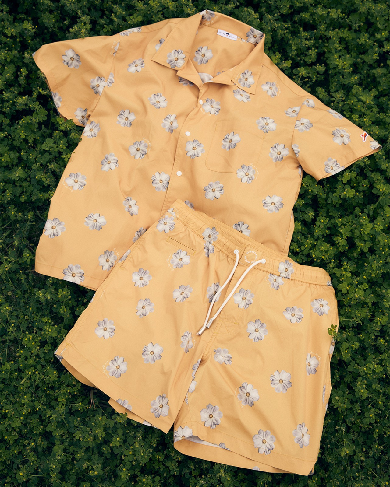 【SUNS】FLOWER PATTERN COLOR BOARD SHORTS［RSW101］