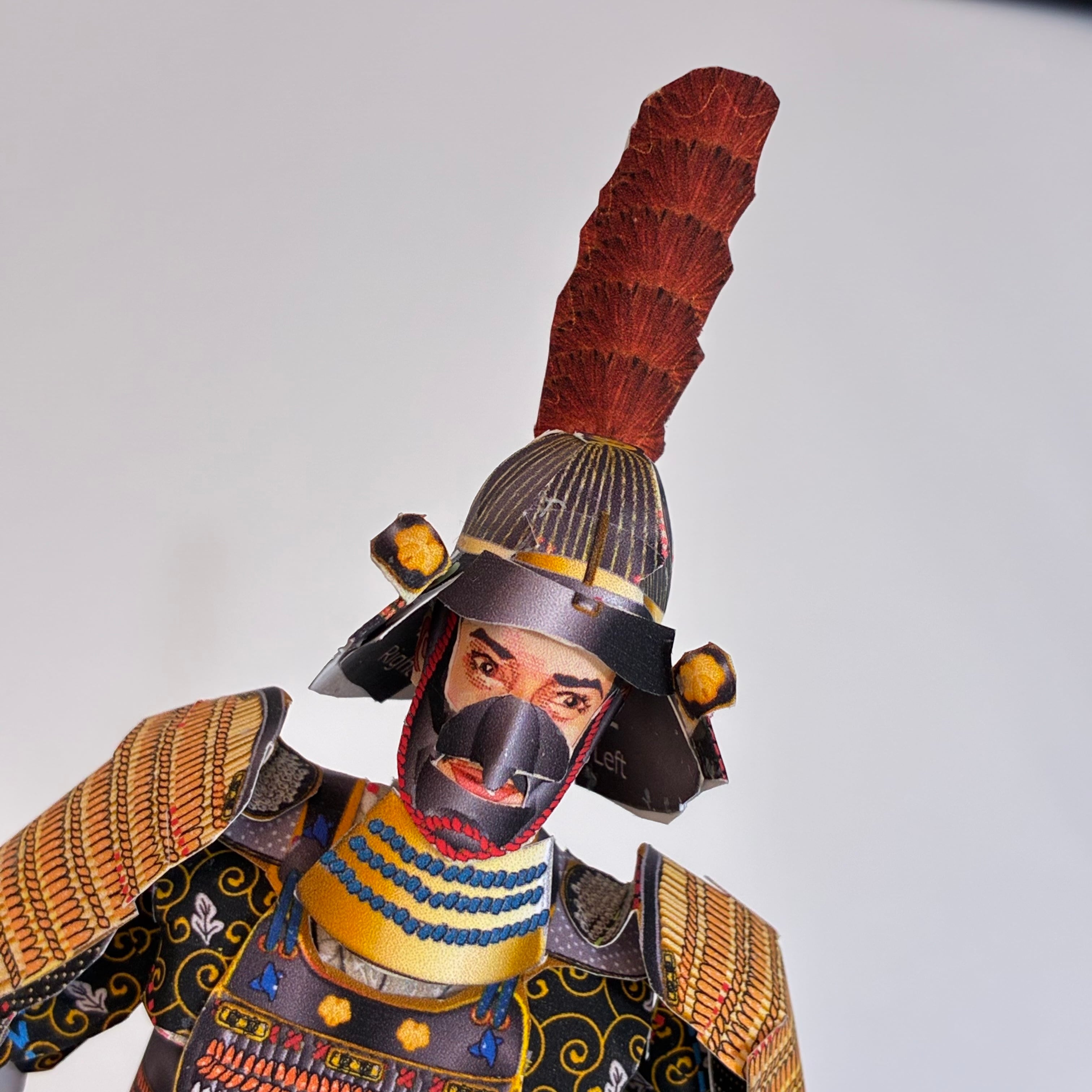 1/7スケール 戦国武将×甲冑シリーズ NO.3 「藤堂高虎」紅糸胸白威二枚