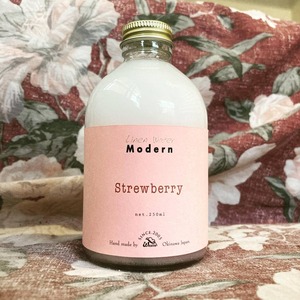 Linen Water "Strawberry" 250ml