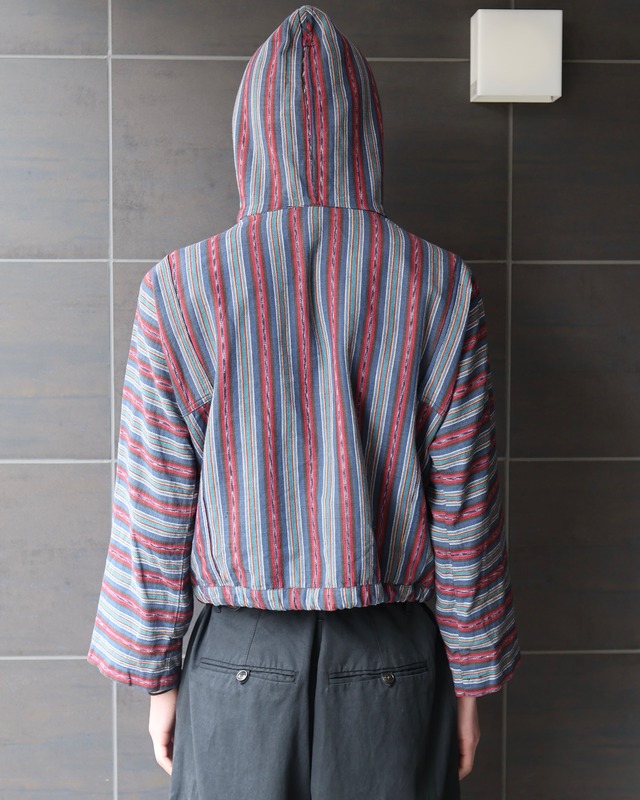 Short length striped design hoodie