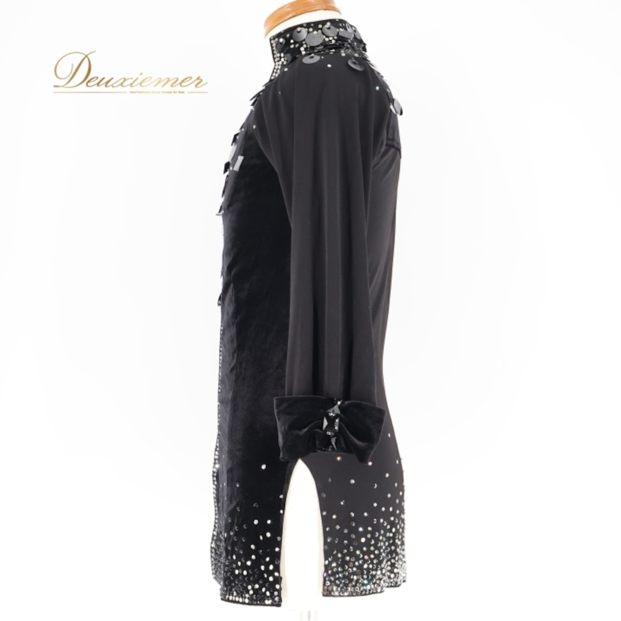 社交ダンス 衣装 ハセベ Hasebe シャツ ブラウス ベロア 装飾 ダンス パーティ ラテン 発表会 黒 おしゃれ 高級感 ジャズ ブラック系 ストレッチ ステージ エレガント メンズ コスチューム フォーマル