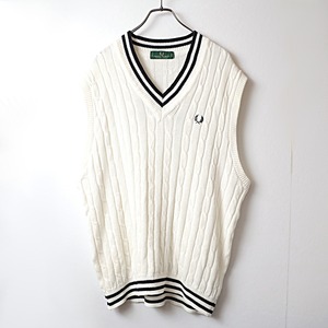 90s FRED PERRY フレッドペリー チルデン ケーブル ニット ベスト 古着 used