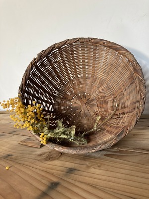 ヴィンテージの竹籠