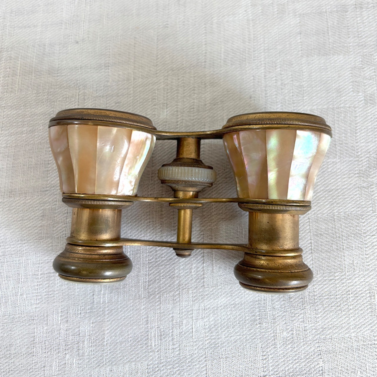 双眼鏡　オペラグラス　真鍮　貝装飾　アールデコデザイン　金属製 コンパクトサイズ　19otf2