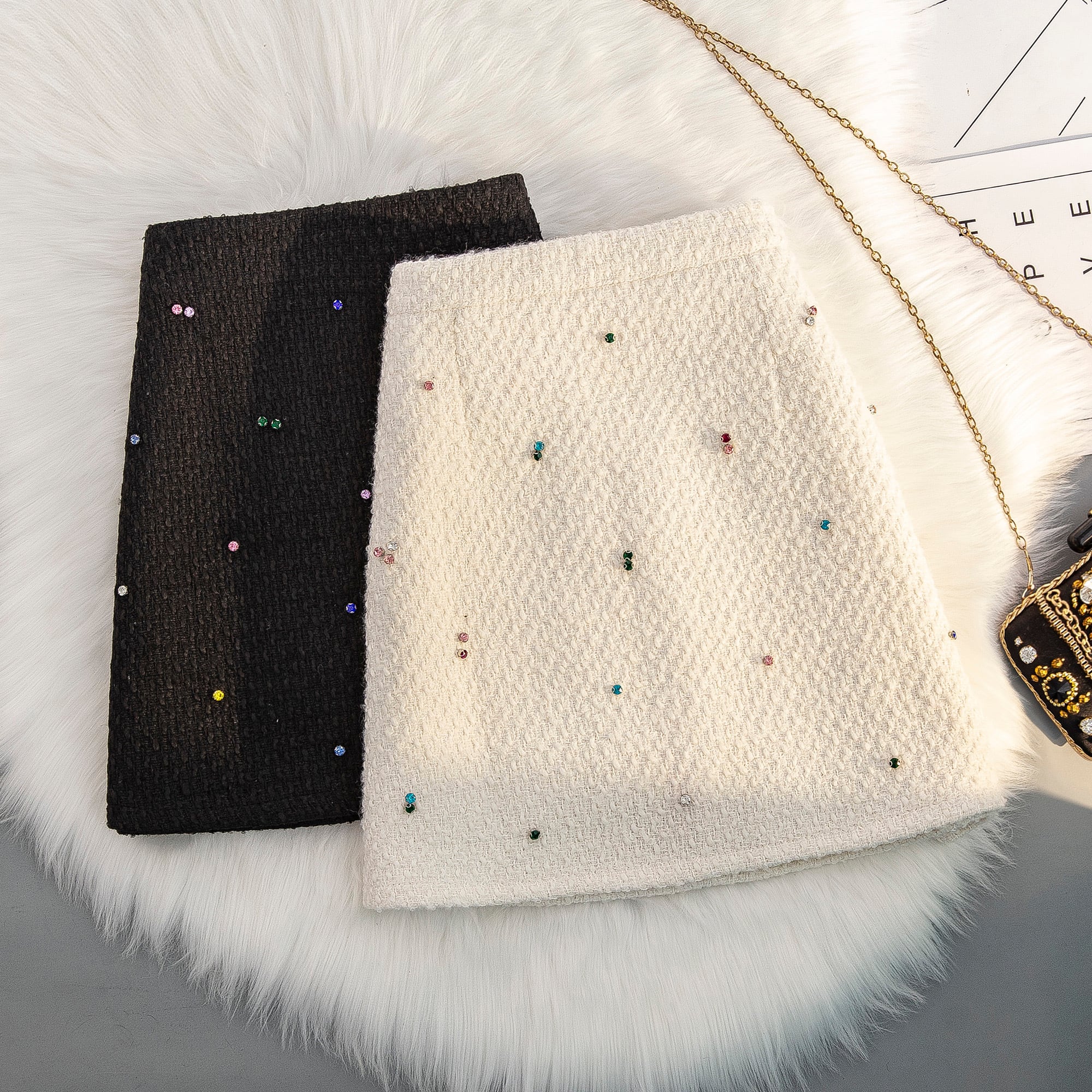 ビジューツイードスカート